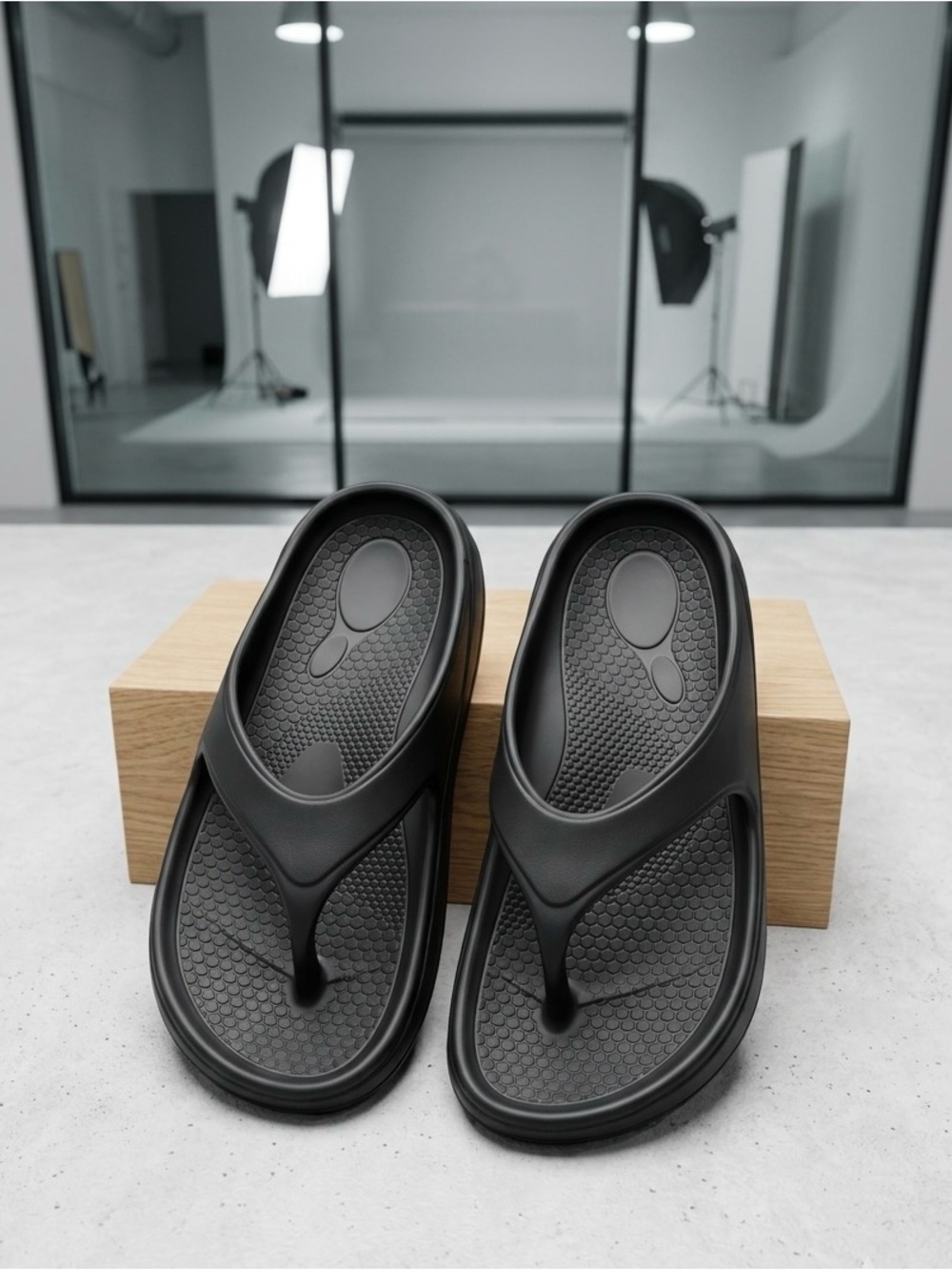 Women’s Black Comfort Flip Flops